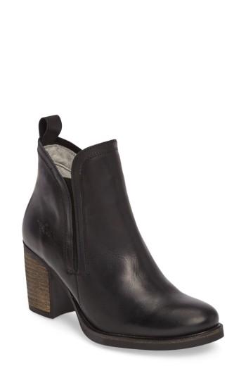 Women's Bos. & Co. Belfielding Waterproof Chelsea Boot -8.5us / 39eu - Black