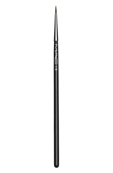 Mac 210 Precise Eyeliner Brush