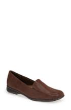 Women's Trotters 'jenn' Loafer M - Brown