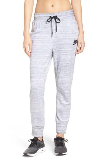 Women's Nike Av15 Jogger Pants - White