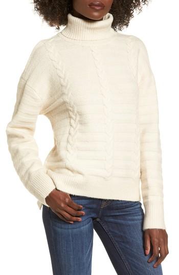 Women's Moon River Turtleneck Sweater - Ivory