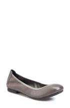 Women's B?rn 'julianne' Flat .5 M - Grey