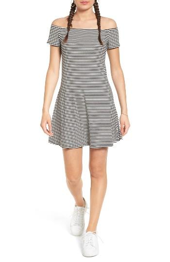 Women's Fire Knit Off The Shoulder Shift Dress - Black