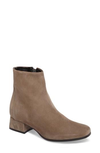 Women's Cordani Bessie Square Toe Bootie .5us / 36eu - Grey