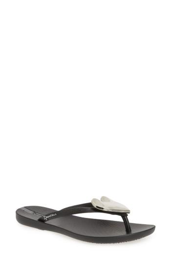Women's Ipanema Wave Heart Flip Flop M - Black