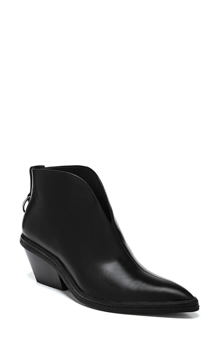 Women's Via Spiga Fianna Bootie .5 M - Black