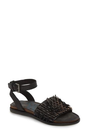 Women's Otbt Voyage Sandal .5 M - Black