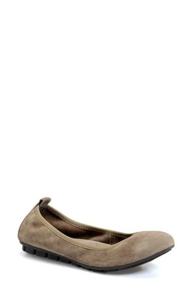 Women's B?rn 'tami' Flat M - Beige