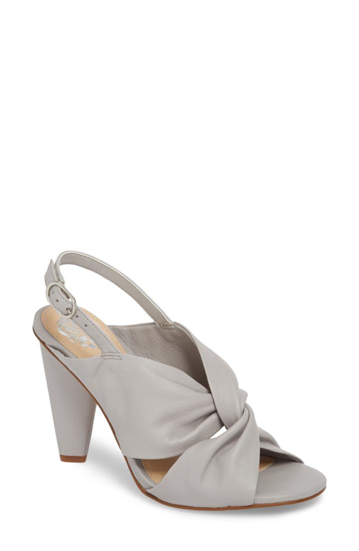 Women's Vince Camuto Kattie Slingback Sandal M - Grey