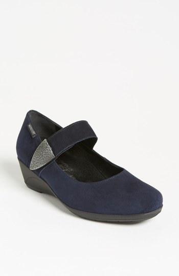 Women's Mephisto 'kimona' Pump .5 M - Blue