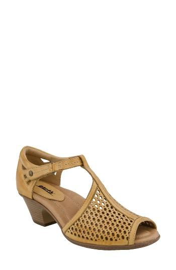 Women's Earth Pavo Sandal