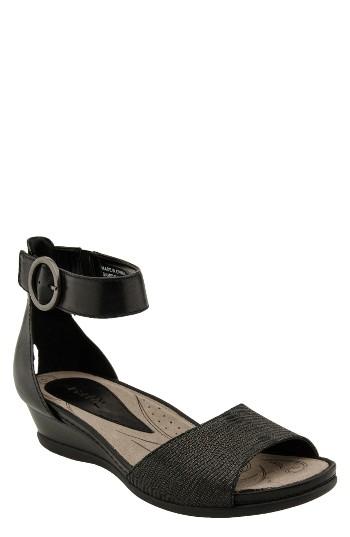 Women's Earth Hera Sandal