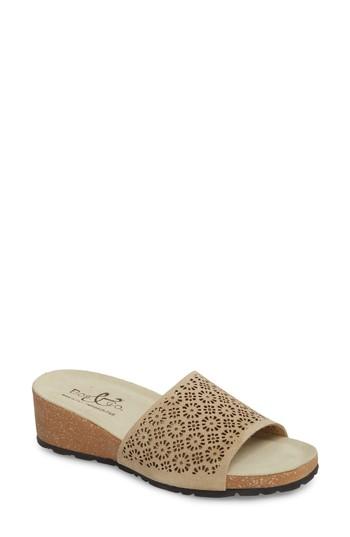 Women's Bos. & Co. Loa Wedge Slide Sandal .5-6us / 36eu - Beige