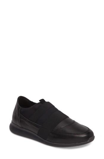 Women's Cloud Rey Slip-on Sneaker .5-6us / 36eu - Black