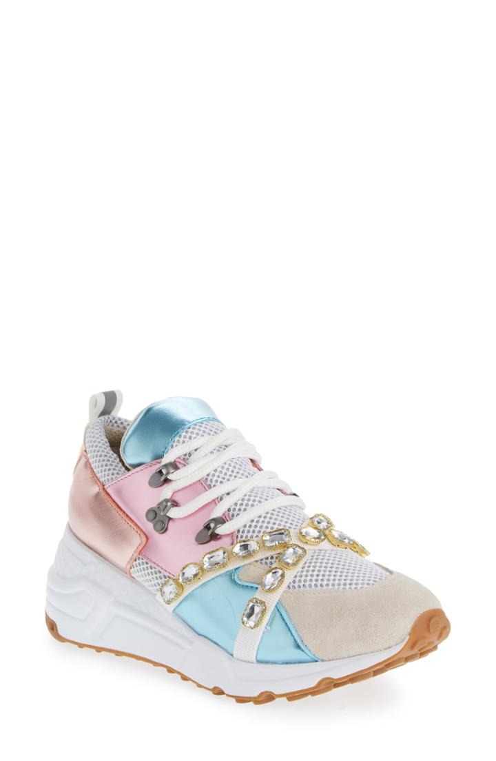 Women's Steve Madden Credit Sneaker M - Metallic