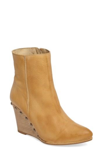 Women's Matisse Viper Wedge Bootie M - Beige
