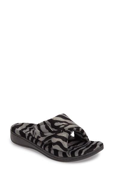 Women's Vionic Indulge Relax Slipper M - Grey