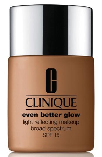 Clinique Even Better Glow Light Reflecting Makeup Broad Spectrum Spf 15 - Clove