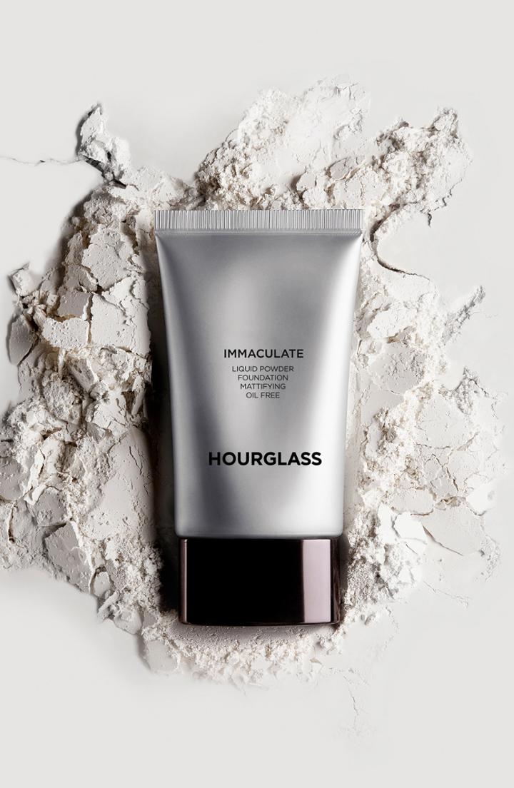 Hourglass Immaculate Liquid Powder Foundation - Vanilla