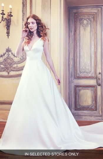 Women's Sareh Nouri Waldorf V-neck Shantung Gown, Size In Store Only - Ivory