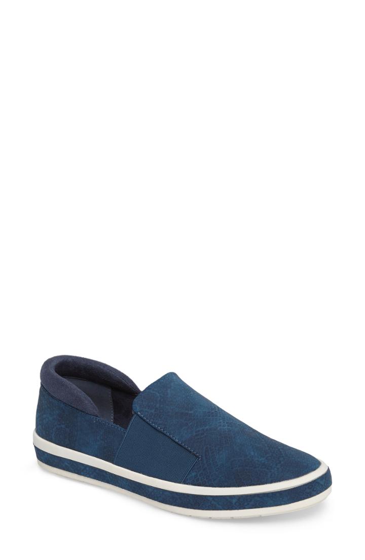 Women's Bella Vita Switch Ii Slip-on Sneaker .5 W - Blue