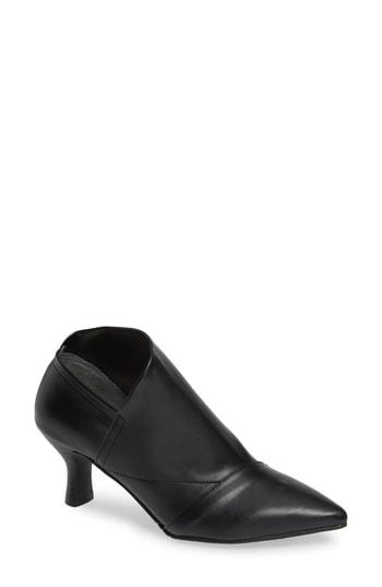 Women's Adrianna Papell Hayes Pointy Toe Bootie .5 M - Burgundy