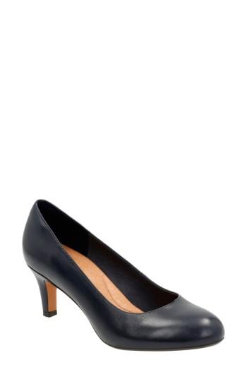 Women's Clarks 'heavenly Heart' Pump .5 W - Blue