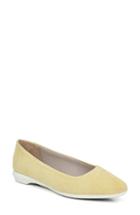 Women's Naturalizer Alya Flat .5 M - Yellow