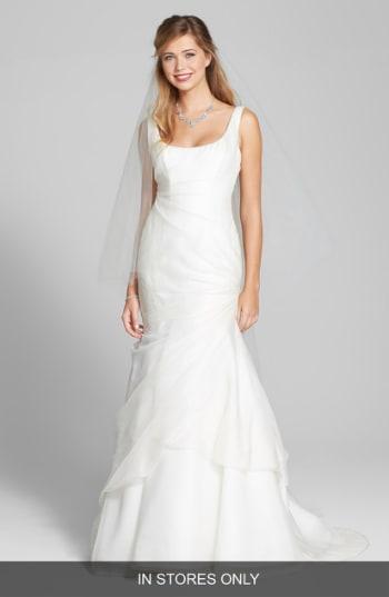 Women's Bliss Monique Lhuillier Tufted Organza & Satin Trumpet Dress