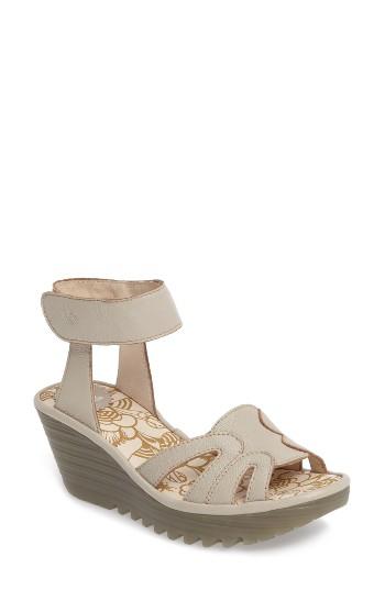 Women's Fly London Yasa Sandal Us / 35eu - Grey