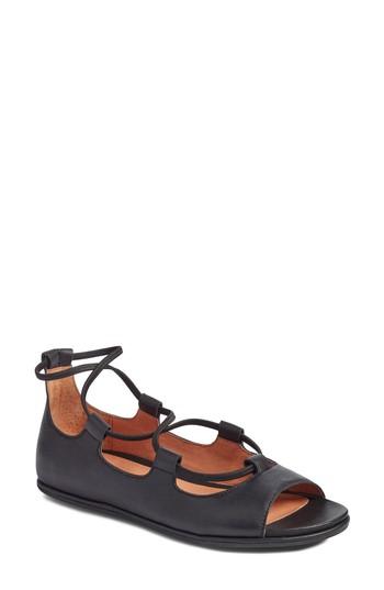 Women's Gentle Souls Lark Sandal .5 M - Black