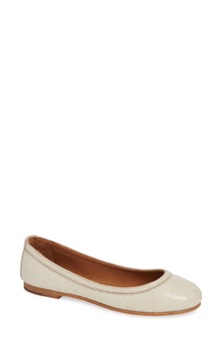 Women's Frye 'carson' Ballet Flat .5 M - Ivory