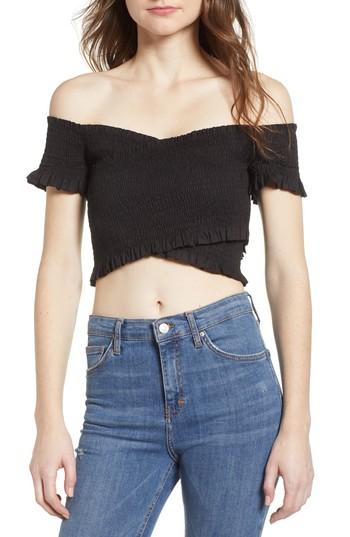 Women's Astr The Label Crossover Smocked Crop Top - Black