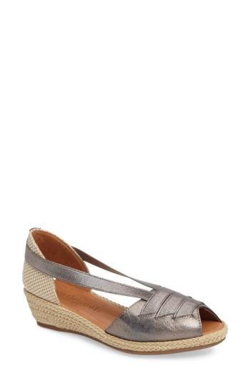 Women's Gentle Souls Luci Wedge Sandal .5 M - Grey