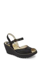 Women's Fly London Yora Wedge Sandal .5-6us / 36eu - Black