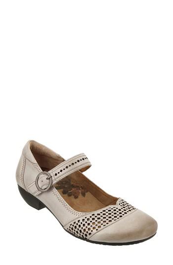 Women's Taos Esteem Mary Jane Pump .5 M - Grey