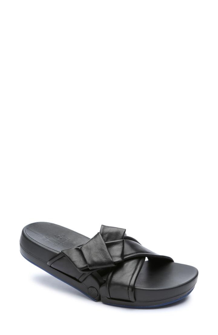 Women's Figs By Figueroa Figomatic Bow Slide Sandal