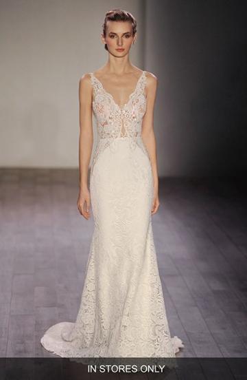 Women's Lazaro V-neck Lace Trumpet Dress