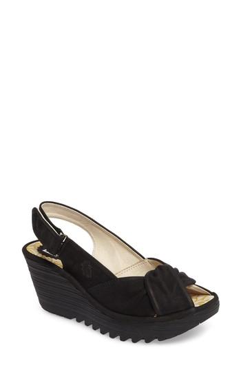 Women's Fly London Yata Sandal .5-8us / 38eu - Black