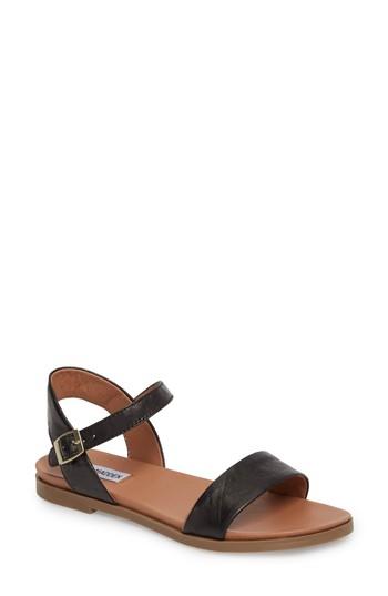 Women's Steve Madden Dina Sandal .5 M - Black