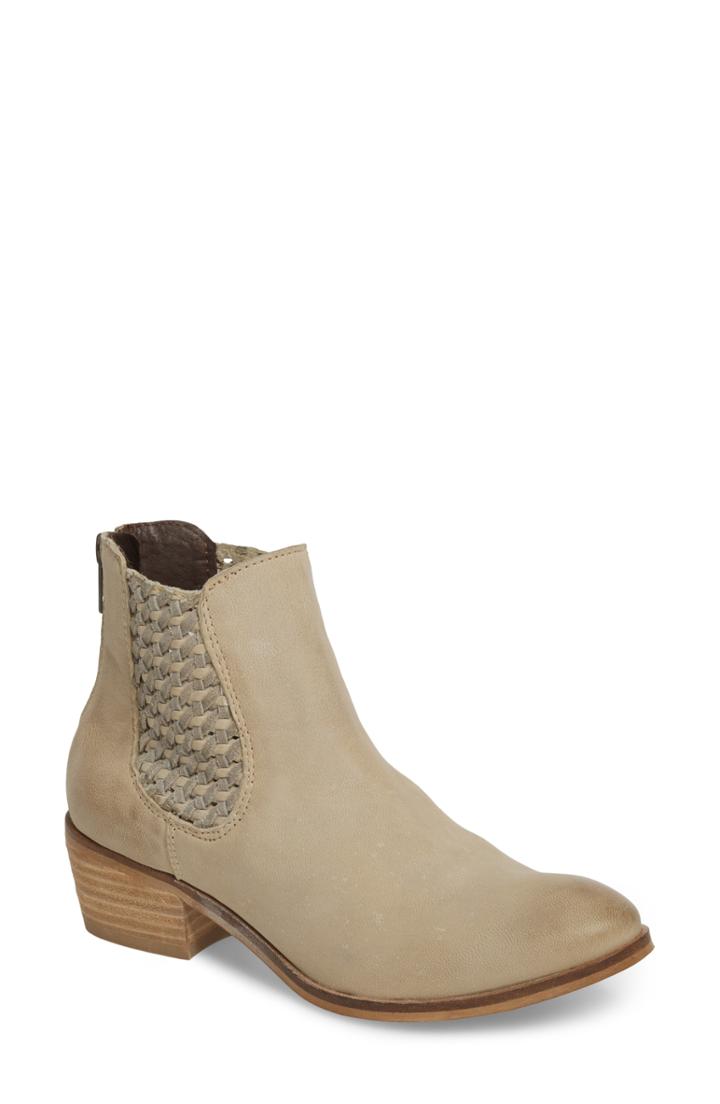 Women's Sbicca Harem Bootie .5 M - Beige