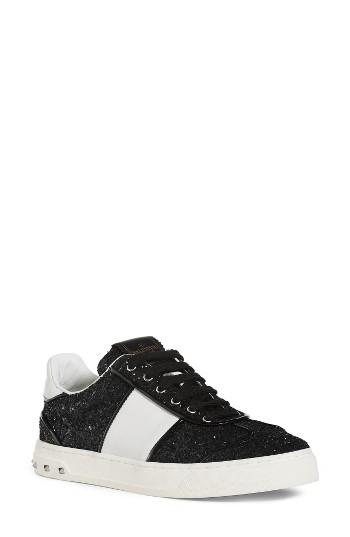 Women's Valentino Flycrew Rockstud Sneaker Us / 35eu - White