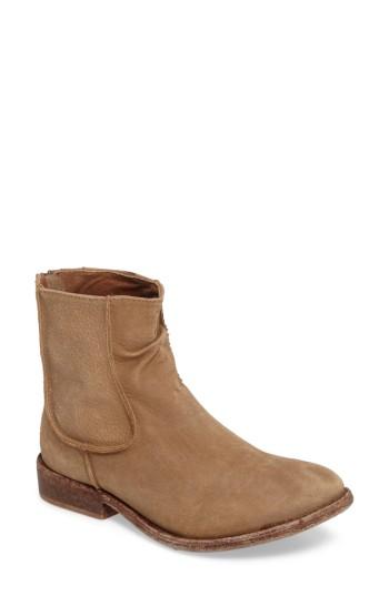Women's Matisse 'gerald' Distressed Bootie .5 M - Beige