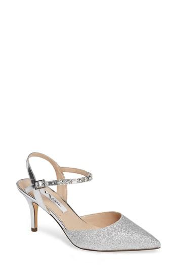 Women's Nina Tonya Pointy Toe Pump .5 M - Metallic