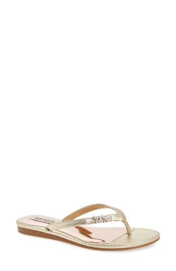 Women's Badgley Mischka Bellmont Flip Flop .5 M - Metallic