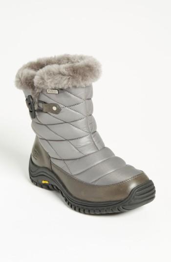 Women's Ugg 'ambra' Waterproof Boot M - Black