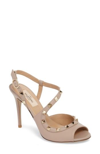 Women's Valentino Garavani Rockstud Wave Slingback Sandal Us / 35eu - Beige