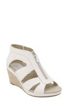 Women's Earth Poppi Sandal M - White