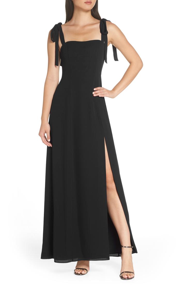 Women's Fame And Partners Tie Shoulder Gown - Black