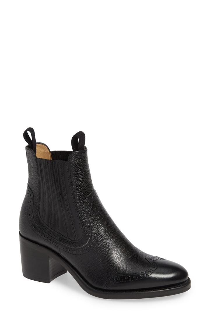 Women's The Office Of Angela Scott Miss Scott Chelsea Boot Us / 36eu - Black